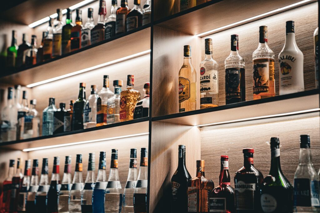 Best Phone Systems for Bars, Pubs and Nightclubs